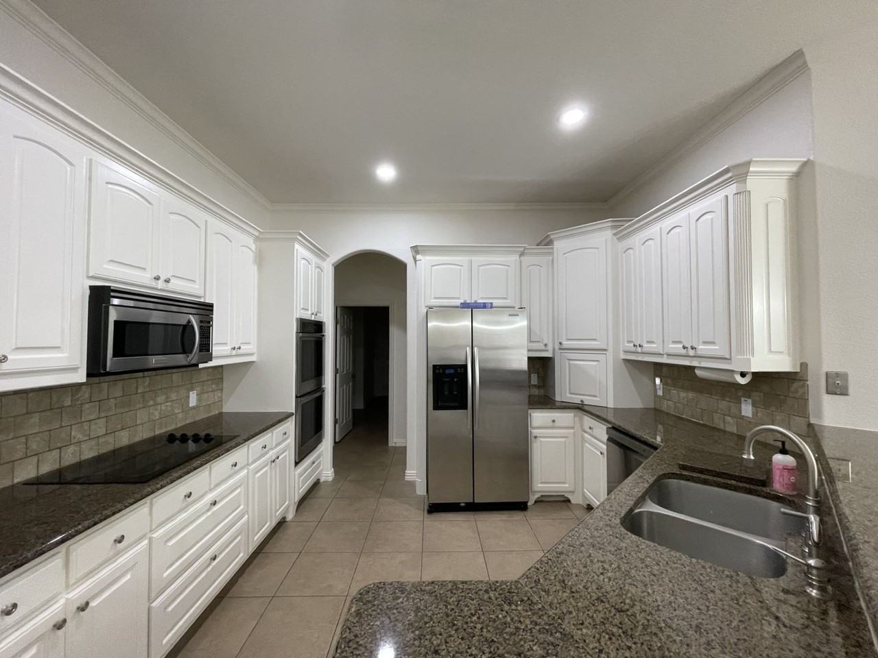 8110 Silver Spur Dr ##Dr - Photo 3 of 19