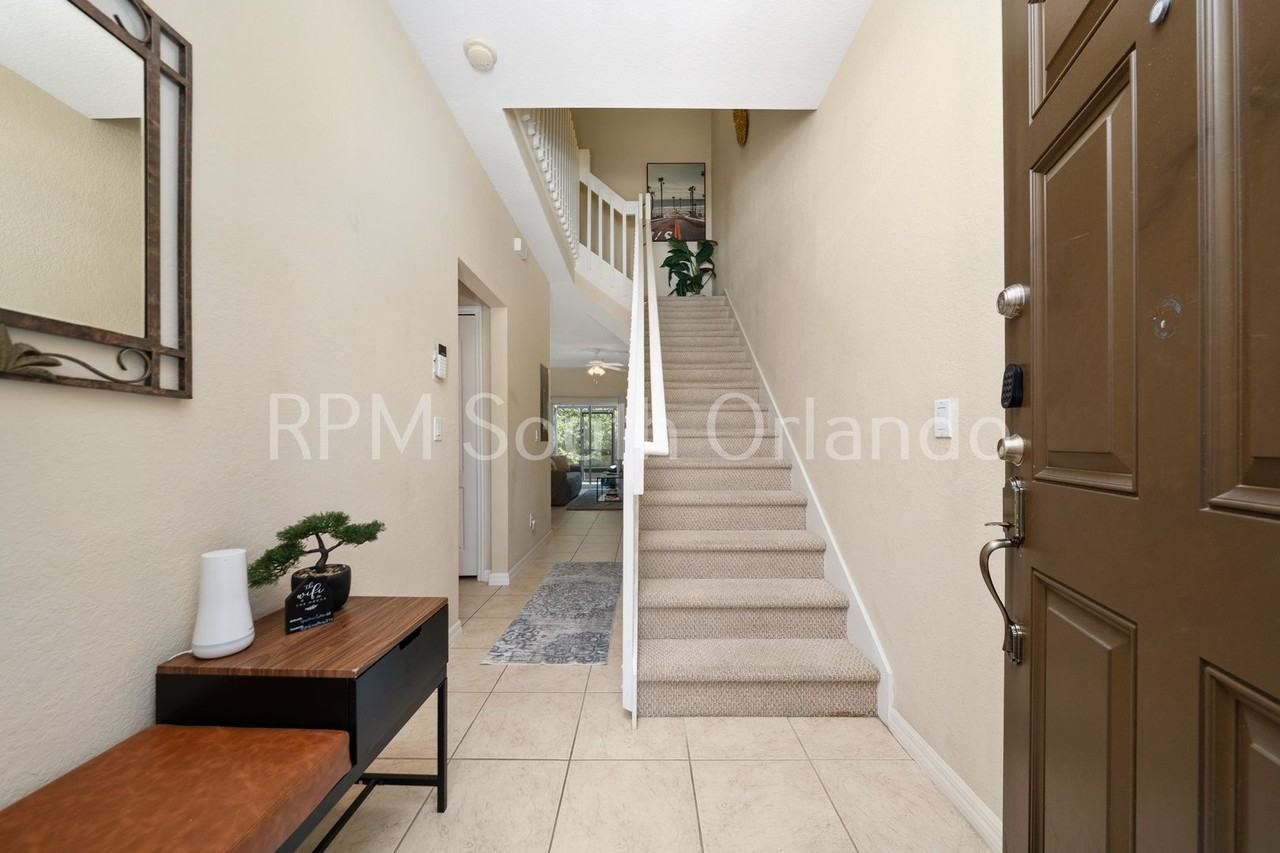 2390 Caravelle Cir - Photo 2 of 24