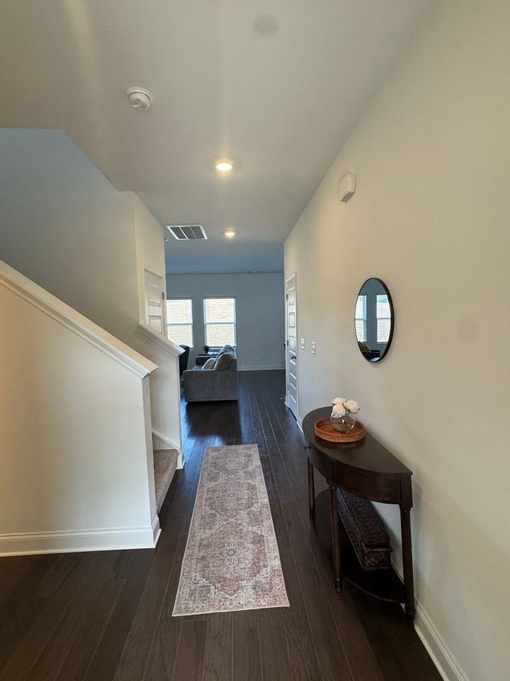 2104 Creekland View Blvd - Photo 3 of 24