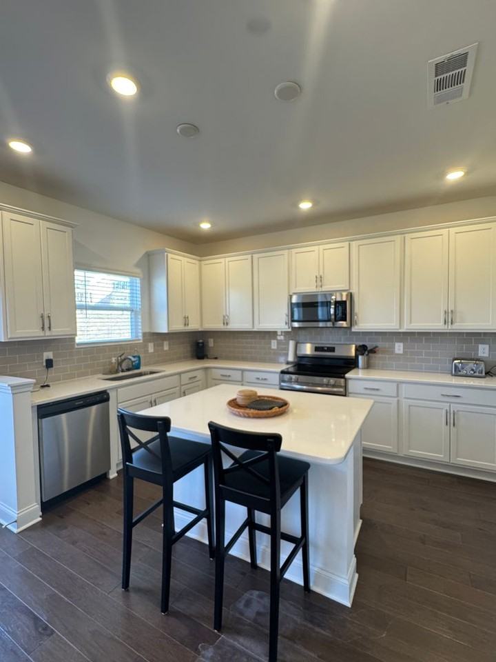 2104 Creekland View Blvd - Photo 7 of 24