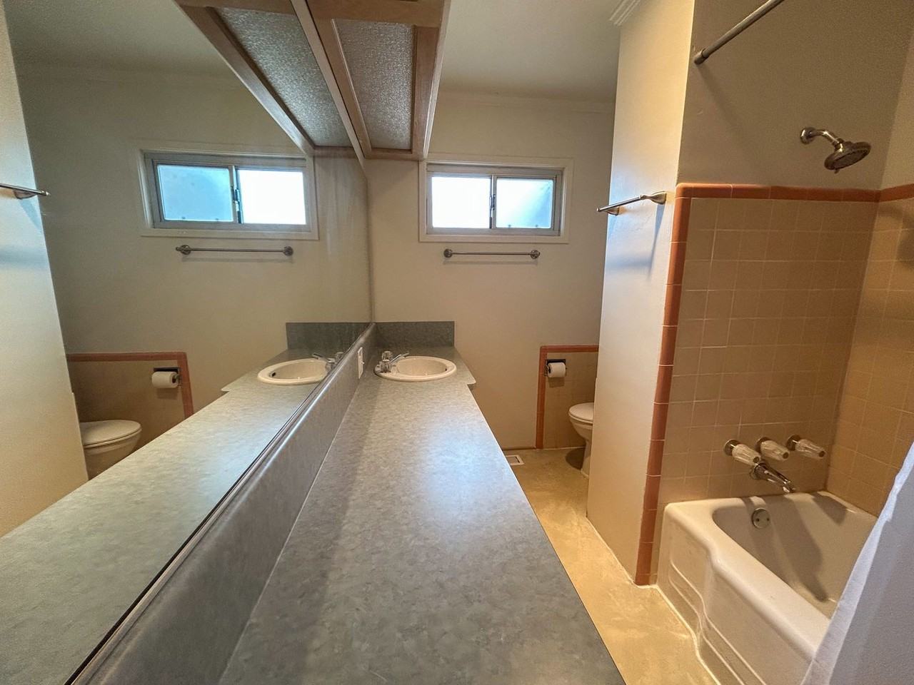 3340 Sunset Dr - Photo 7 of 14