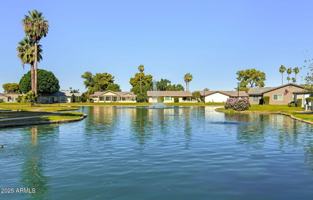 featured image of 533 Leisure World