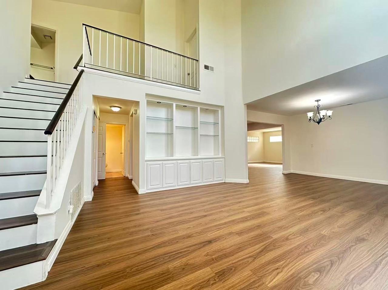 3231 Olympic View Dr - Photo 2 of 21