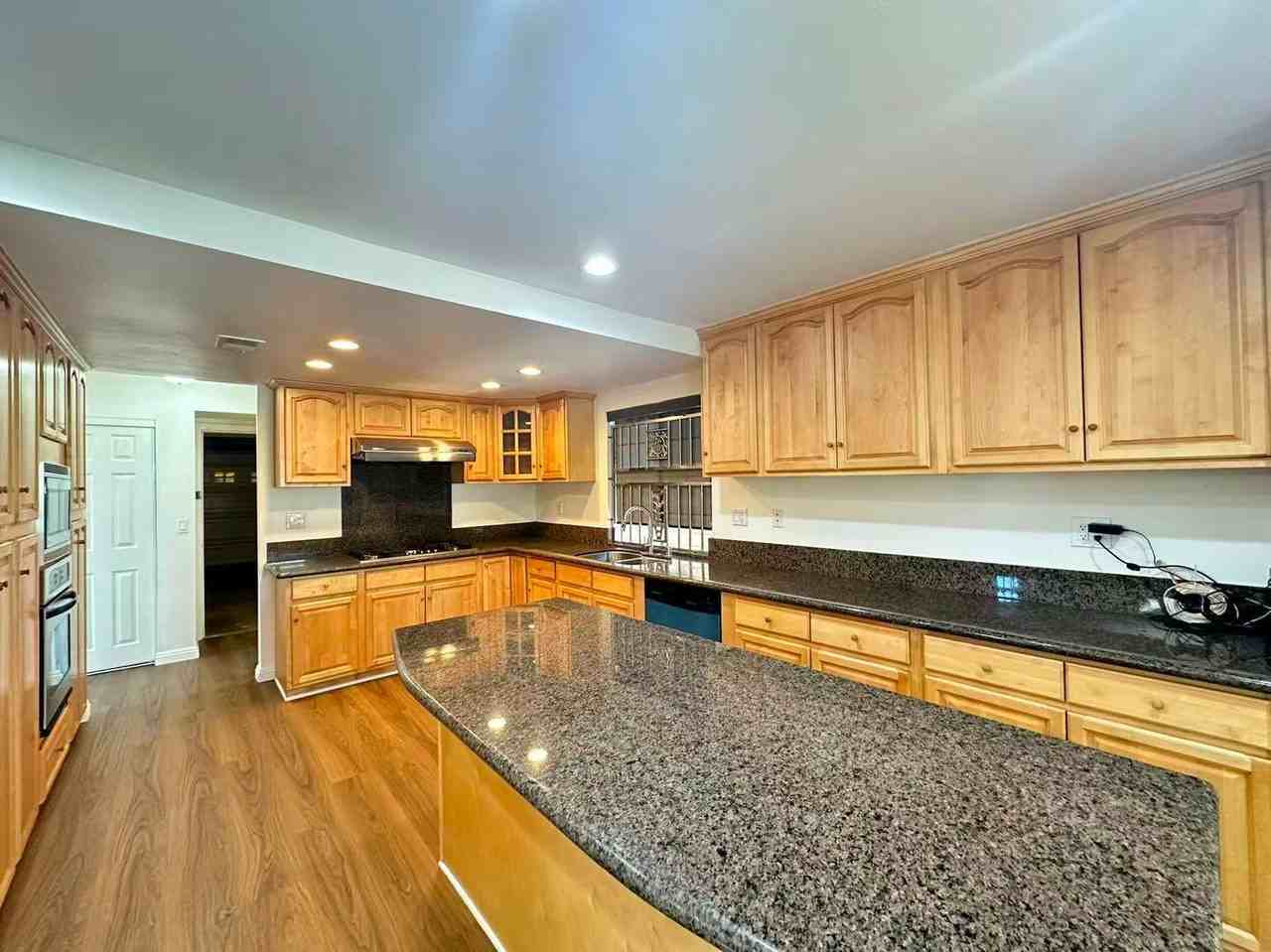 3231 Olympic View Dr - Photo 7 of 21