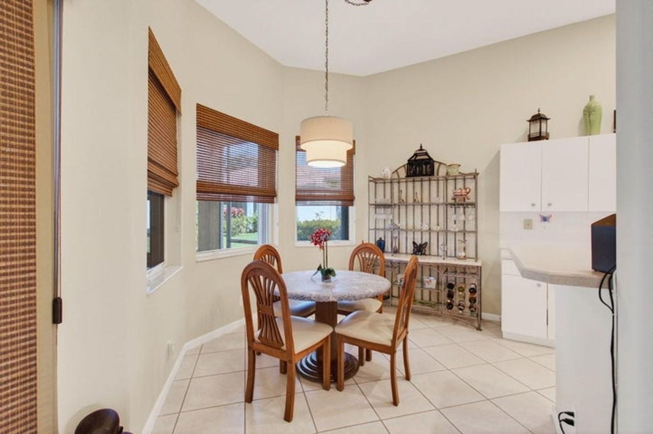 15845 Vivanco St - Photo 6 of 25