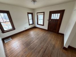 featured image of 2833 Chambers St