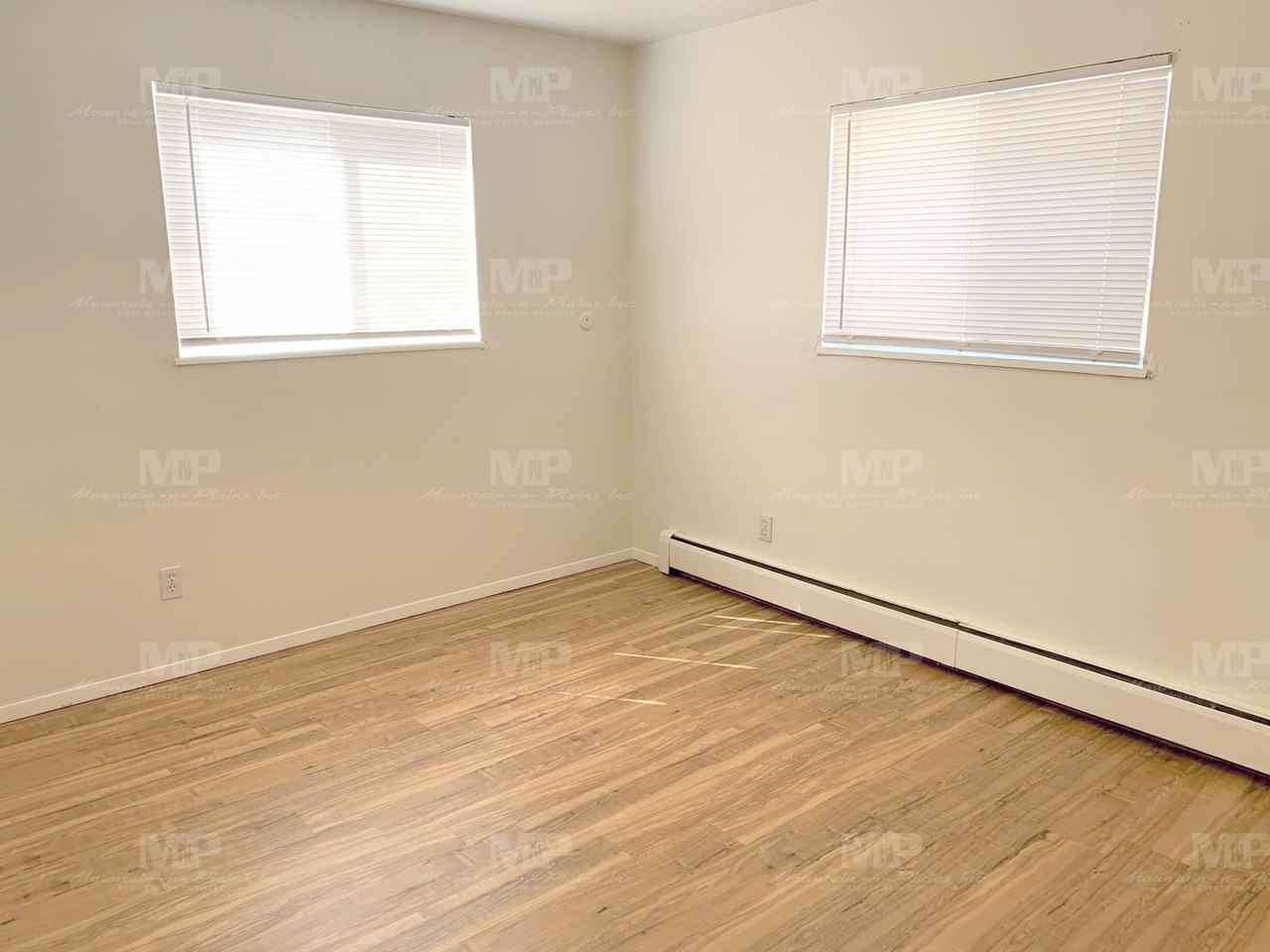2909 Sumac St #D - Photo 5 of 10