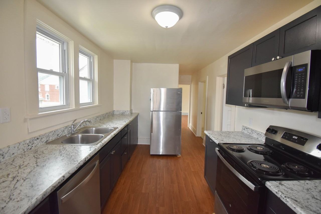 108 W Bald Eagle St Rear 108 - Photo 4 of 21