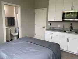 featured image of 916 S 7th Ave