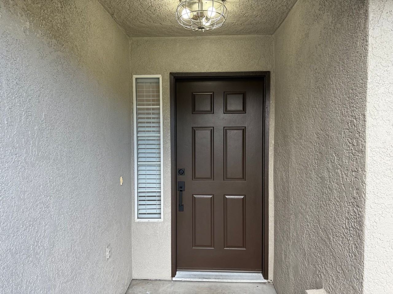 117 Sentinel Dr - Photo 2 of 32