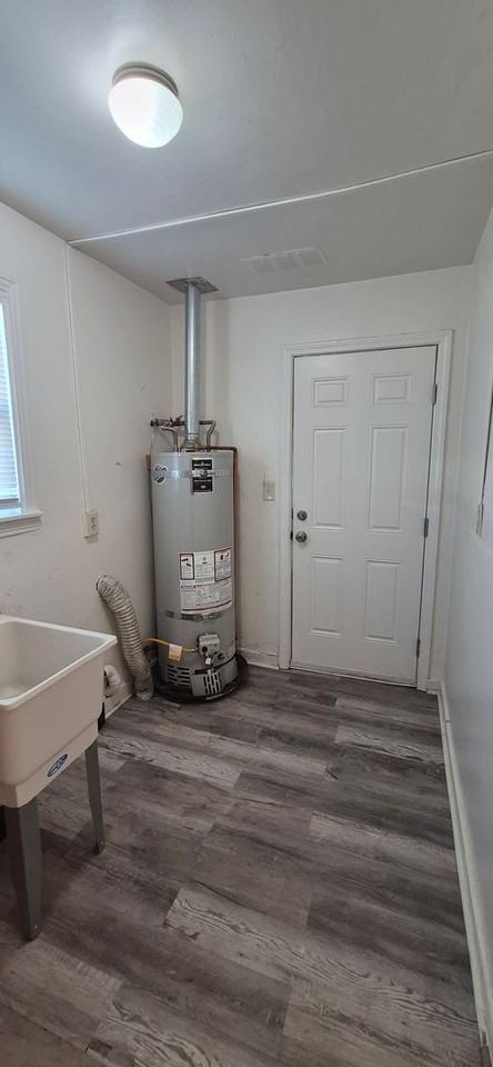 460 N Washington St - Photo 6 of 15