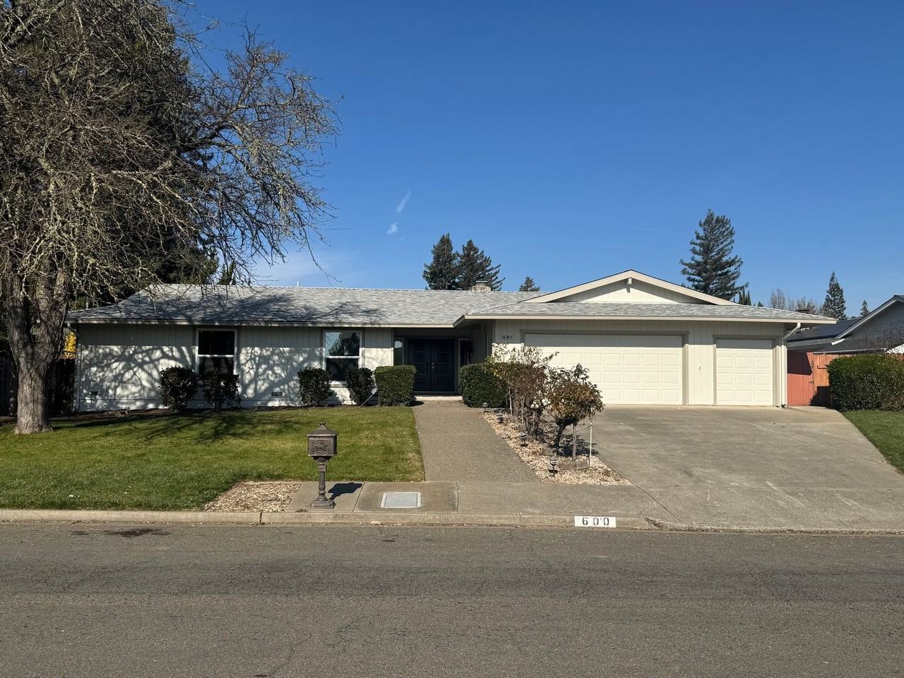 600 Via Palo Linda - Photo 3 of 50