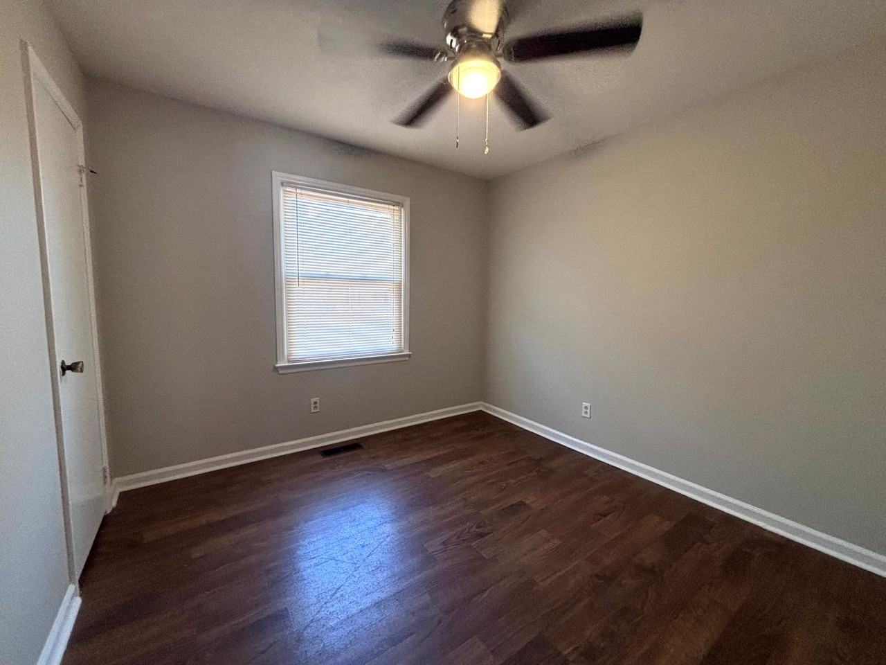 557 Waterbury Dr - Photo 7 of 12