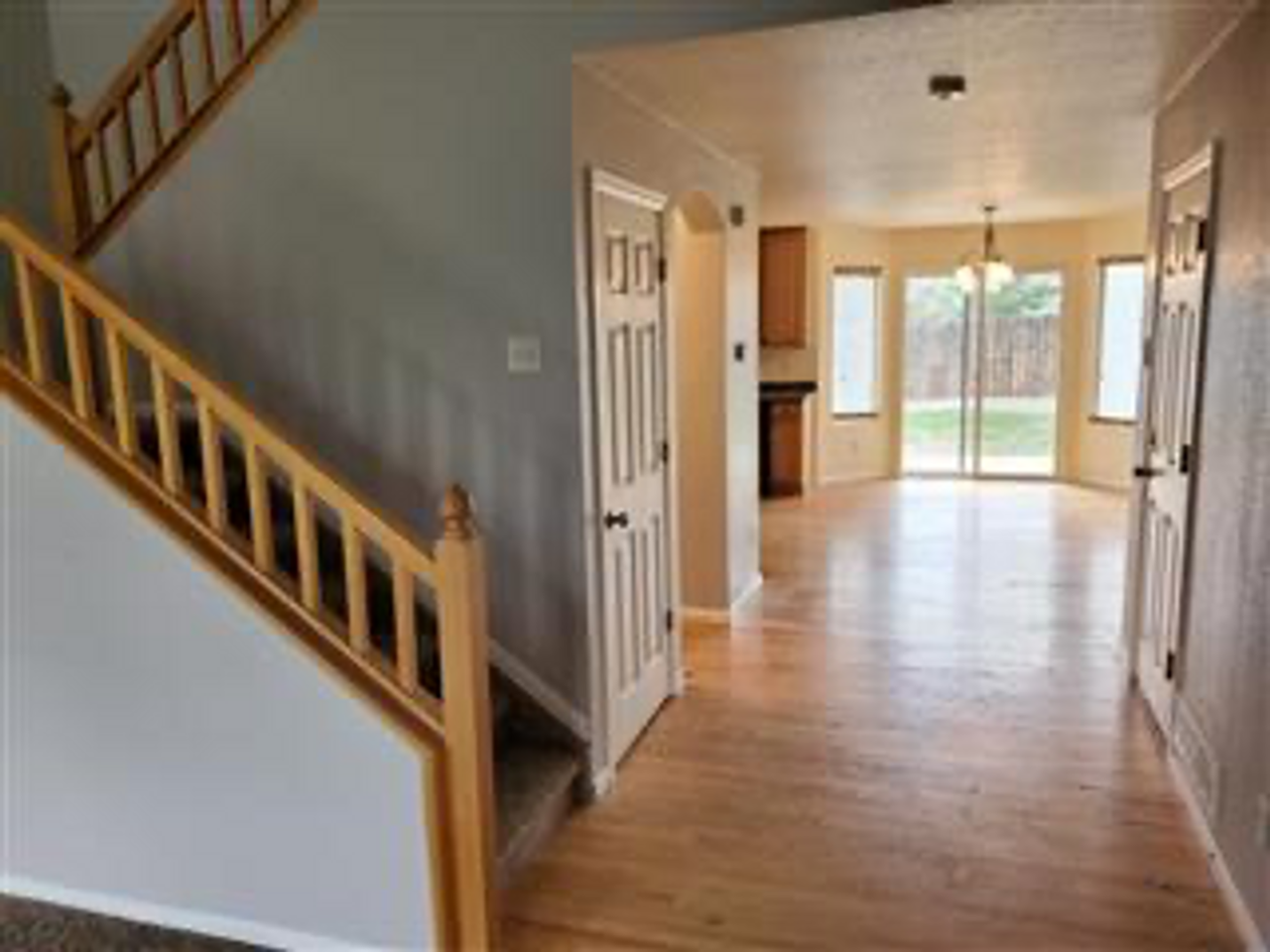 12665 Jersey Cir W - Photo 4 of 26