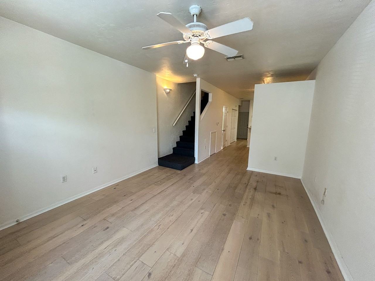 4415 Sw 34th St #803 - Photo 3 of 24