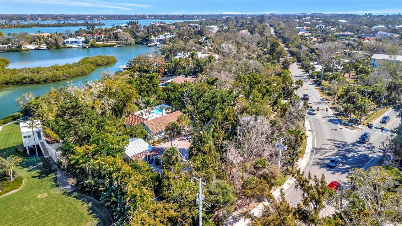 4237 Higel Ave - Photo 2 of 50