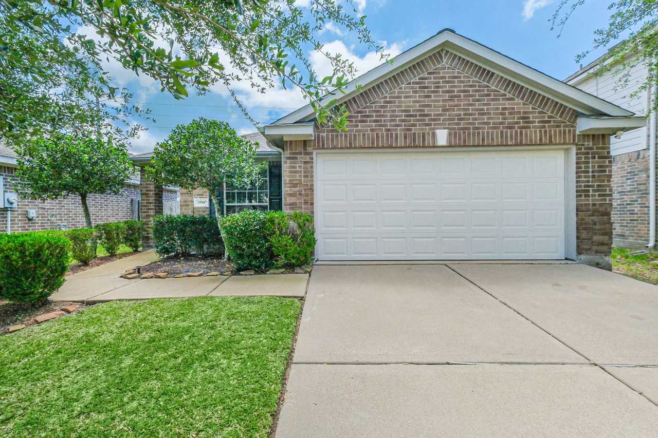 19907 Parkstone Bend Ln - Photo 3 of 33