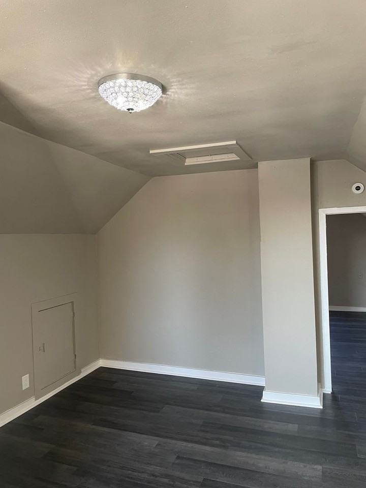 2610 N Holton St - Photo 5 of 6