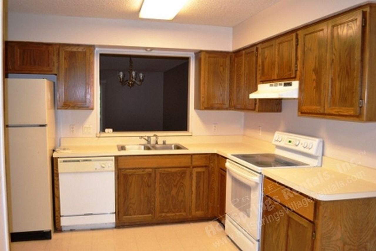 11 Cortez Way - Photo 2 of 27