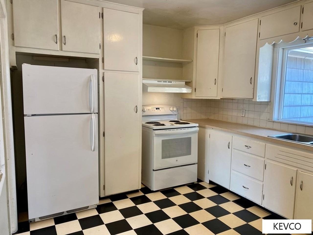 1637 Remington St - Photo 4 of 23