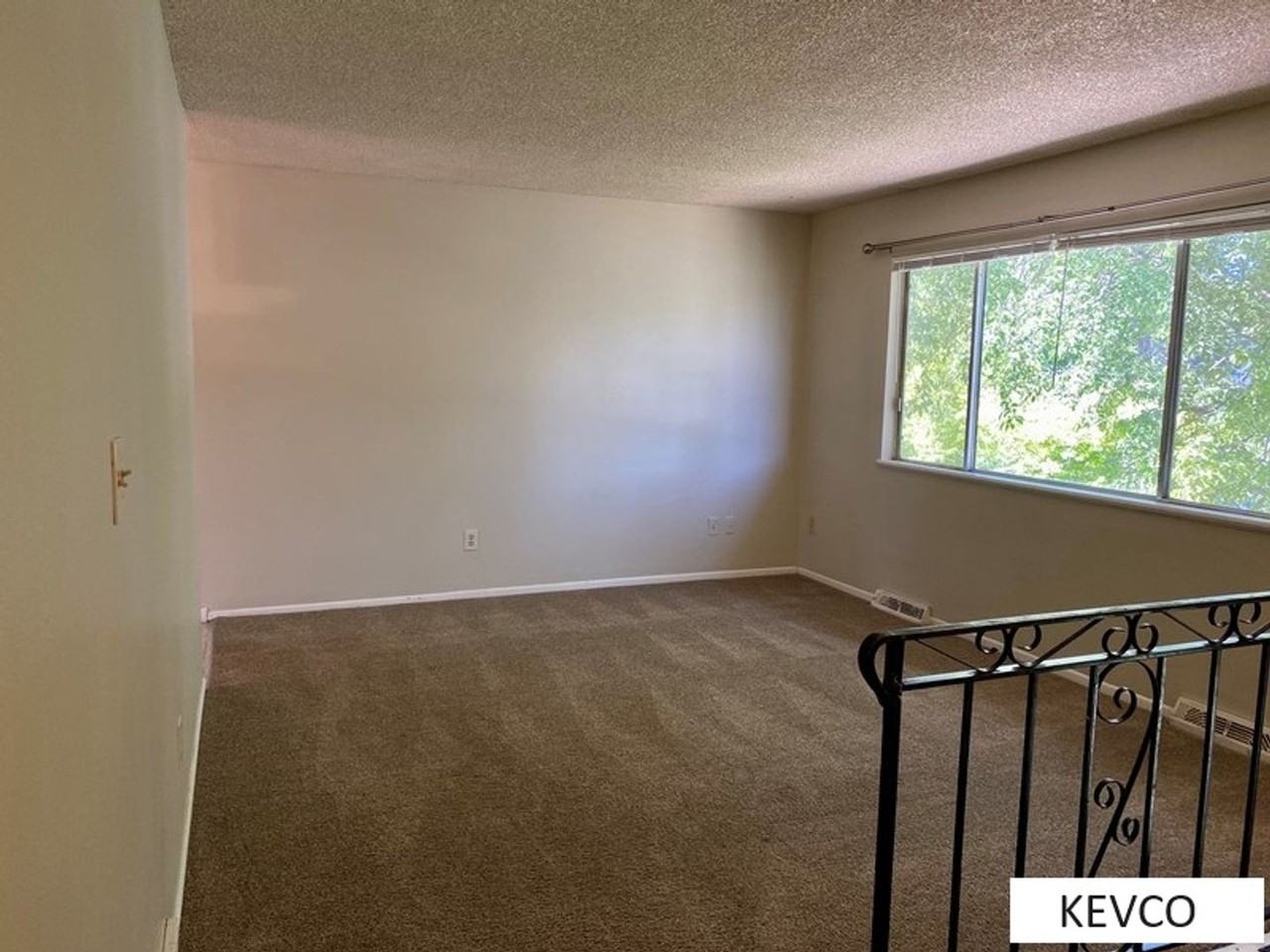 2519 W Laurel St - Photo 2 of 26