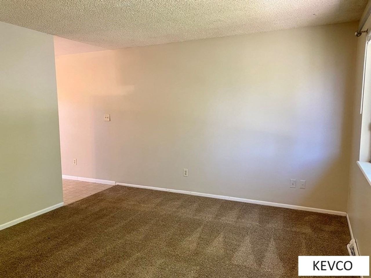 2519 W Laurel St - Photo 4 of 26