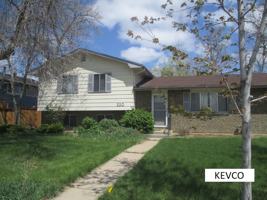 featured image of 220 E Swallow Rd