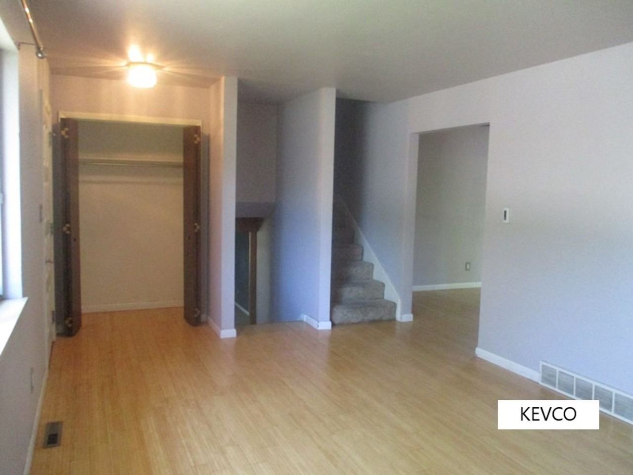 220 E Swallow Rd - Photo 6 of 23