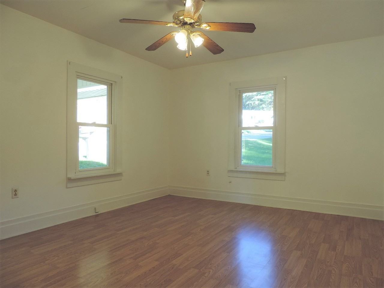 1530 Conley Cheek Rd - Photo 3 of 16