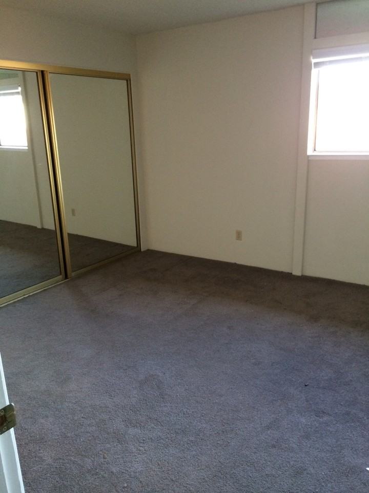 5010 Glide Dr #3 - Photo 7 of 22