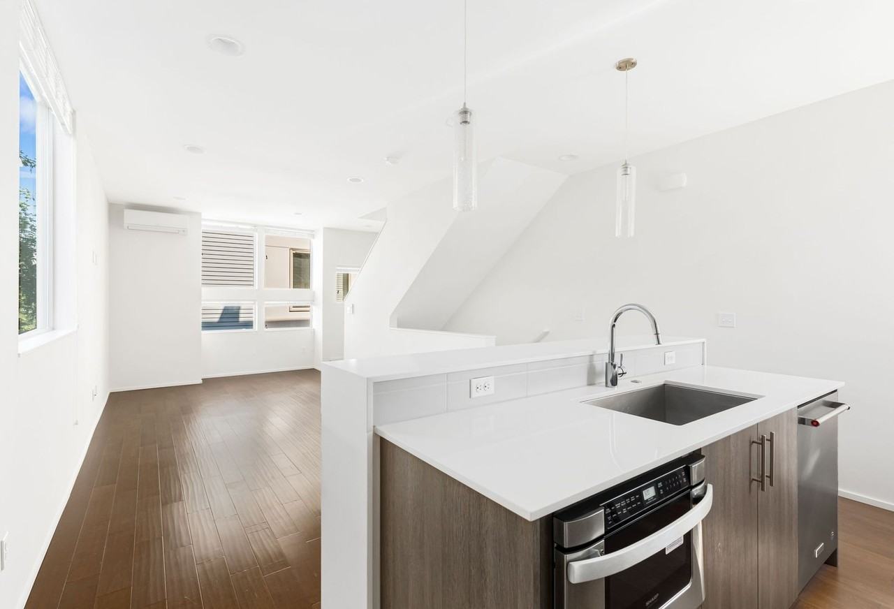 8505B 18th Ave Nw - Photo 3 of 26