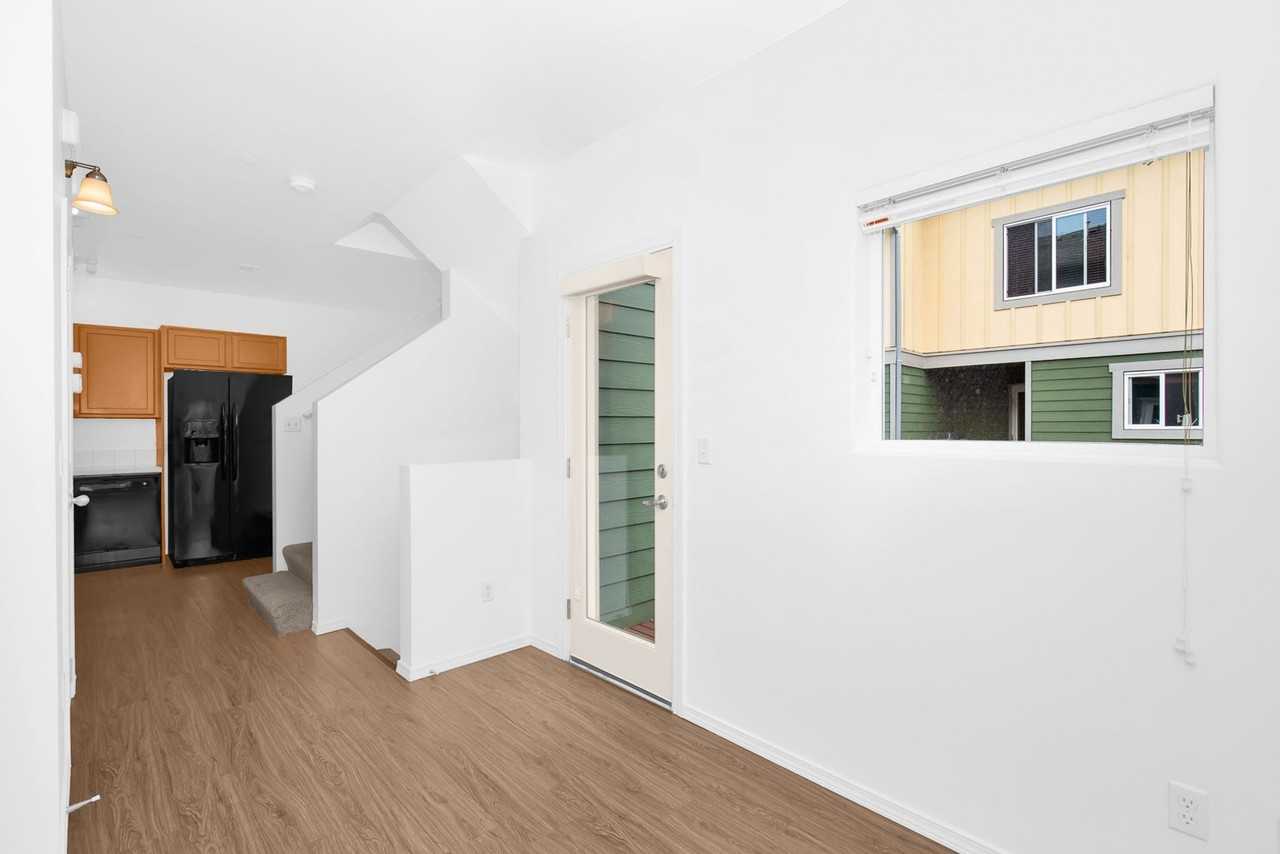 8055 165th Ln Ne - Photo 7 of 17