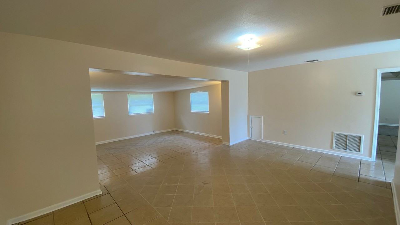 4911 Danny Boy Cir - Photo 3 of 15