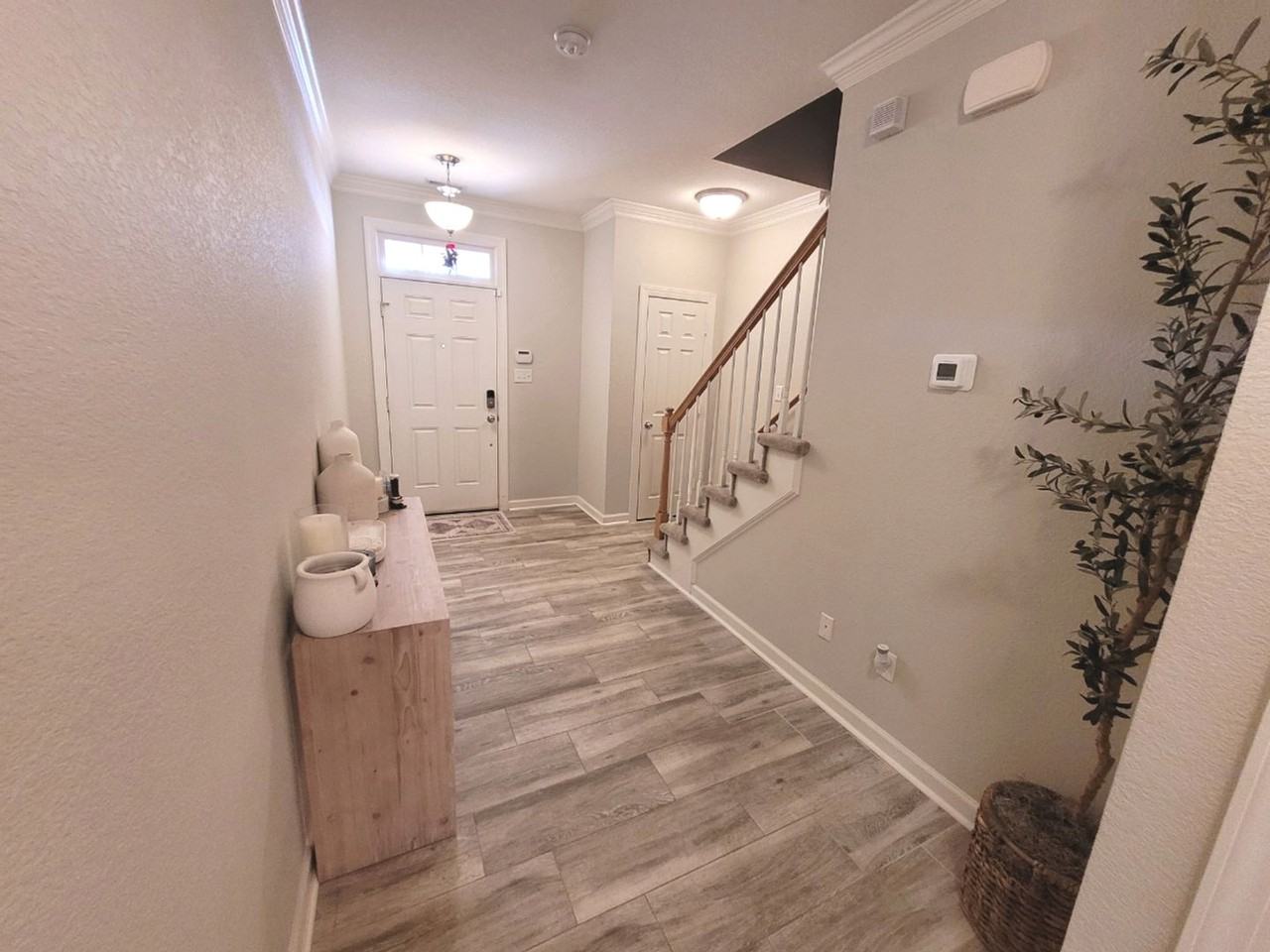 512 Fieldstone Glen Way - Photo 4 of 50