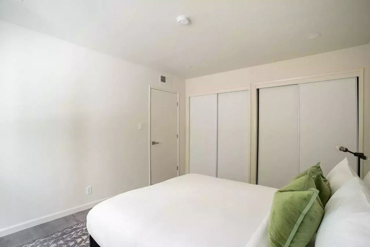 570 Boden Way - Photo 3 of 20