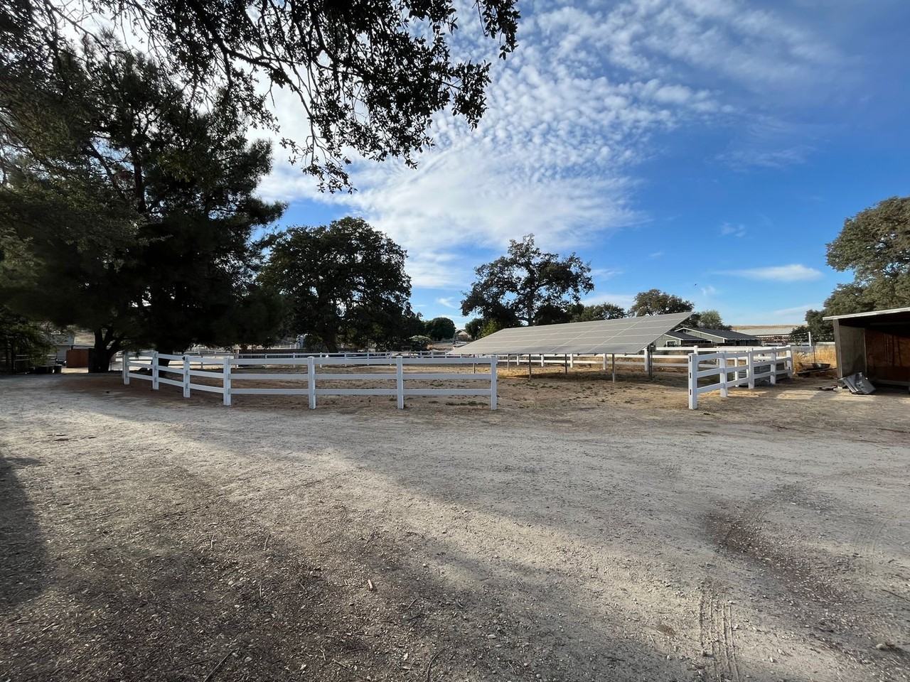 5920 Deer Creek Way - Photo 4 of 26