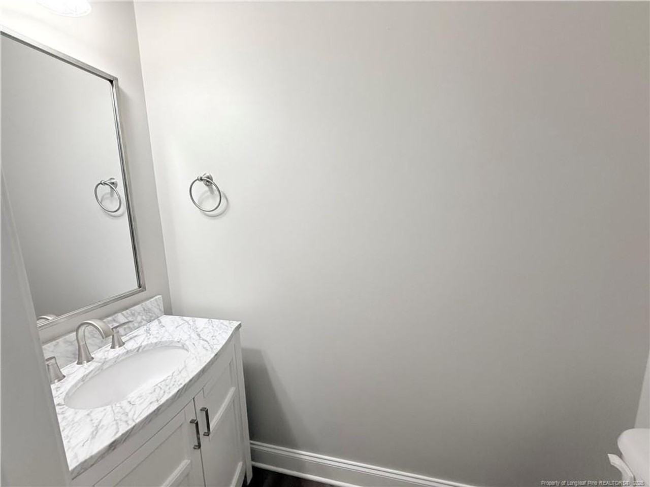 471 Century Dr - Photo 7 of 22