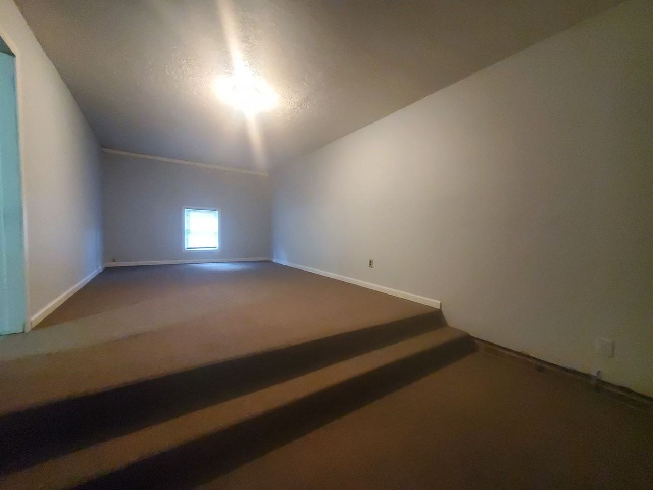 4742 Belford Rd - Photo 4 of 23