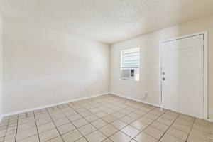 featured image of 217 S 4th St