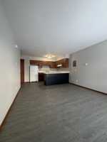 featured image of 126 N Front St