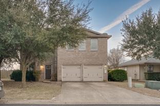 201 Creek Ledge Dr - Photo 1 of 1