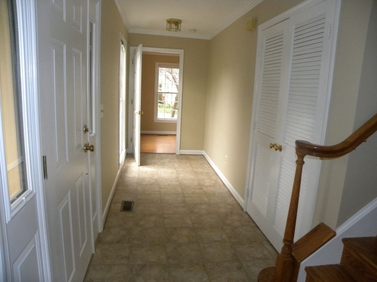 1 Linden Hill Way Sw - Photo 3 of 13