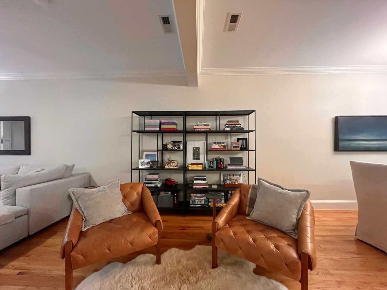 702 Bennett St - Photo 6 of 18