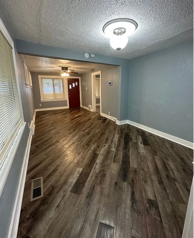 2148 S 91st St - Photo 2 of 12