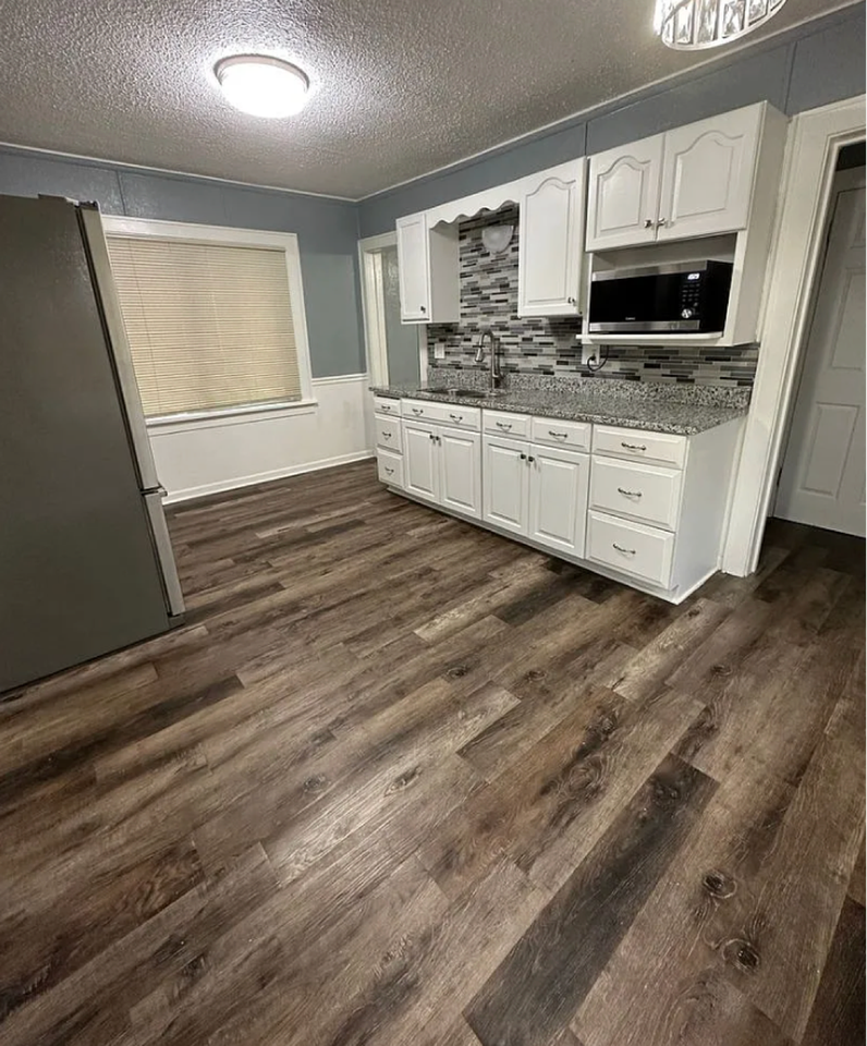 2148 S 91st St - Photo 4 of 12