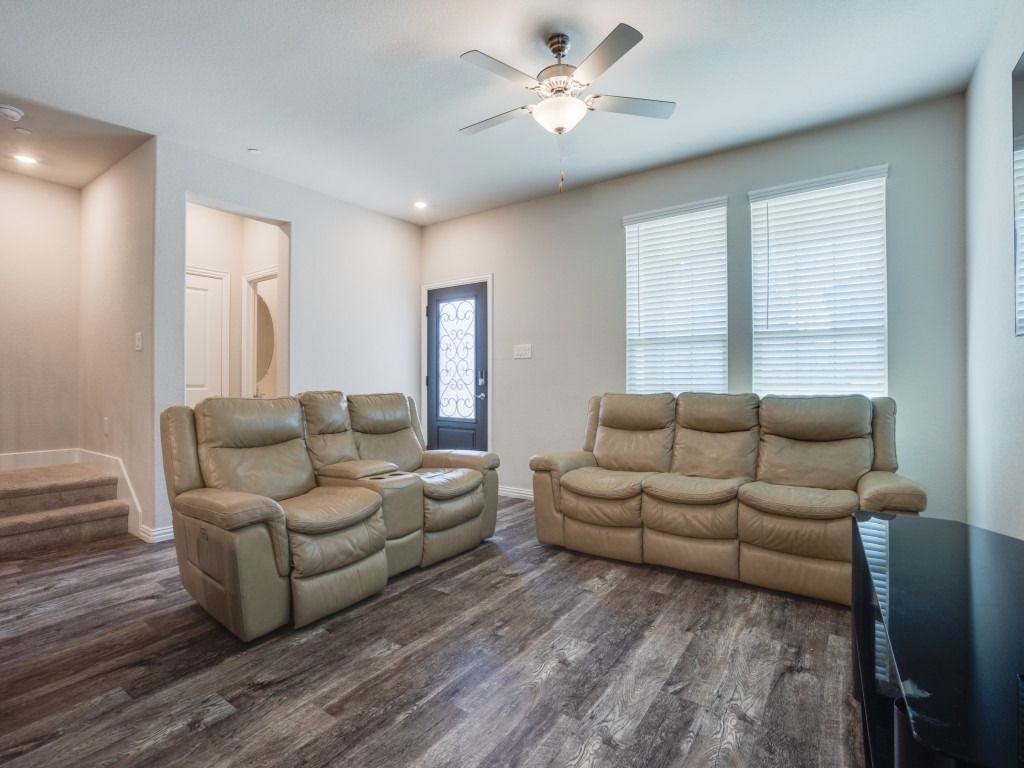 4107 Bullwhip Creek Ln - Photo 4 of 23