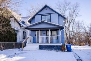 featured image of 2032 Elliott Ave