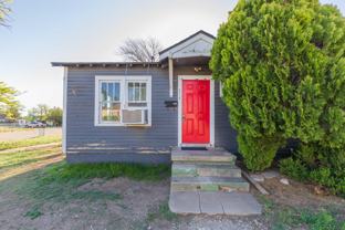 821 S Travis St #2 - Photo 1 of 1