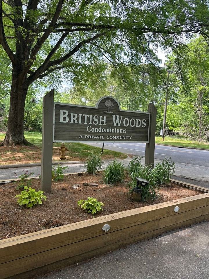 2240 2240 66N Sunderland Road