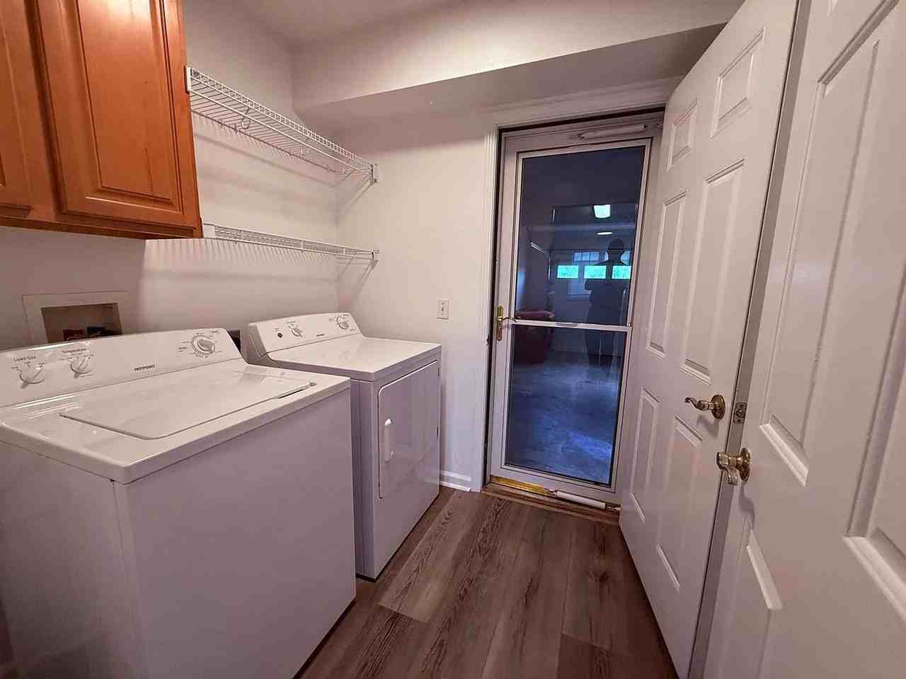 2513 Cherry Ln - Photo 6 of 15